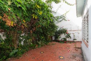 Image 15 - 871601