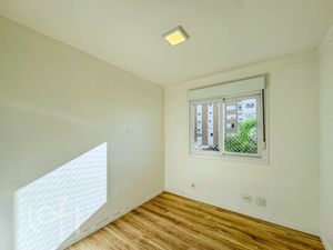 Image 6 - 871655