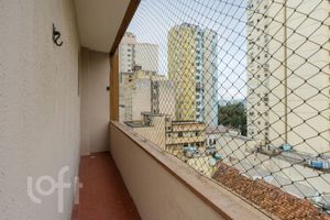 Image 19 - 871674