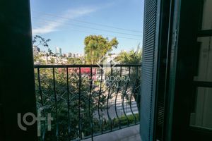 Image 18 - 871725