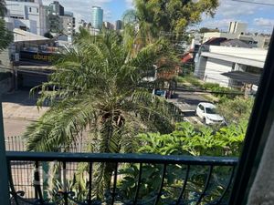 Image 19 - 871725