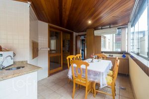 Image 8 - 871733