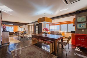 Image 32 - 871735