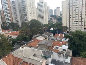 Image 19 - 871737