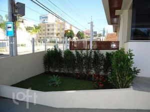 Image 8 - 871739