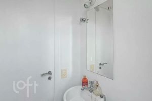 Image 6 - 871745