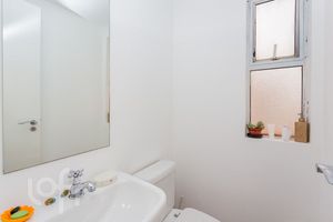 Image 34 - 871745