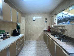 Image 13 - 871752