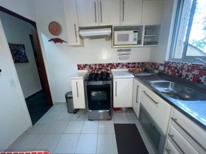Image 29 - 871752