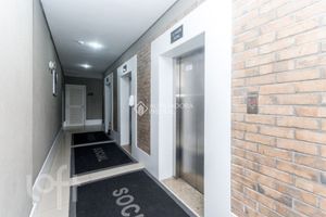 Image 31 - 871760