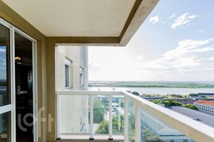 Image 8 - 871760