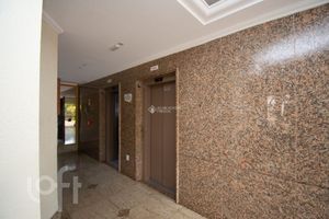 Image 29 - 871761