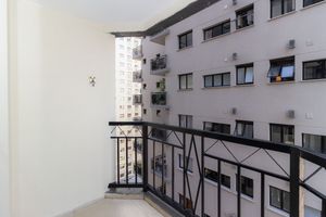 Image 6 - 871765
