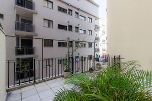 Image 38 - 871765