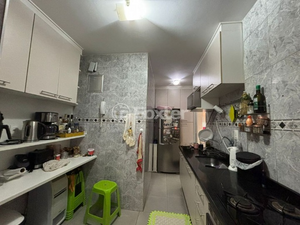 Image 10 - 871777