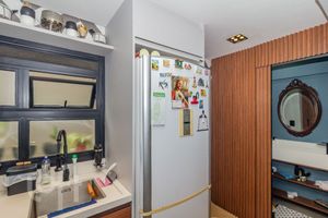 Image 11 - 871780