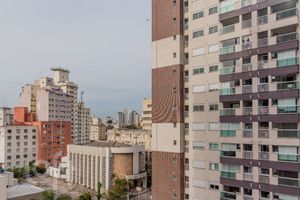 Image 5 - 871781