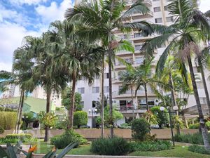 Image 19 - 871785