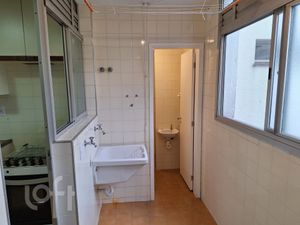 Image 4 - 871785