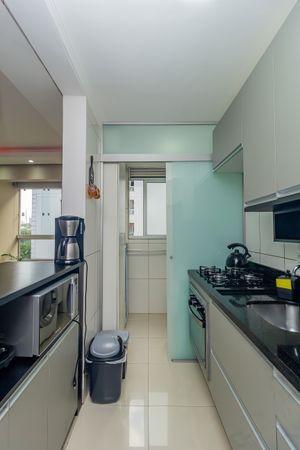 Image 22 - 871800