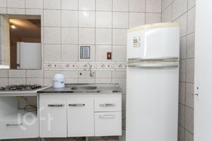 Image 33 - 871802