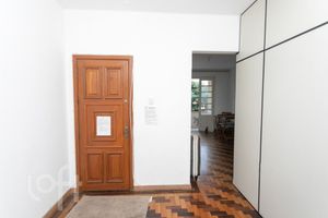 Image 13 - 871802
