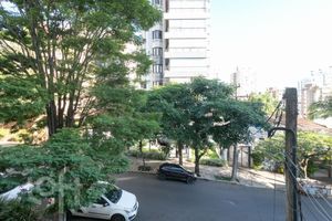 Image 10 - 871802