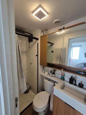 Image 8 - 871809