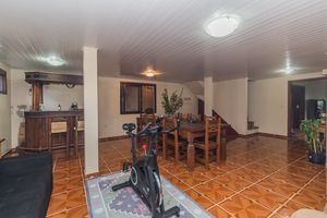 Image 4 - 871812