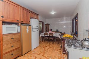 Image 10 - 871812