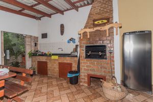 Image 35 - 871812