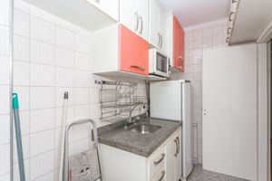 Image 14 - 871815