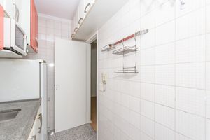 Image 15 - 871815