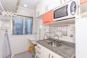Image 16 - 871815