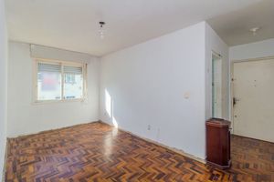 Image 1 - 871933