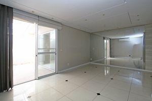 Image 1 - 871990