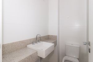 Image 18 - 872008