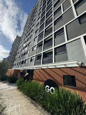 Image 15 - 872014