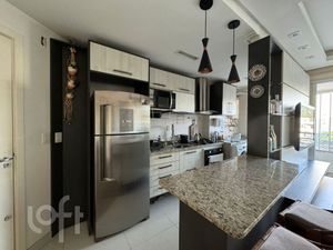 Image 1 - 872022