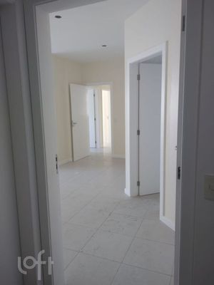 Image 7 - 872025