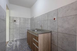 Image 39 - 872044