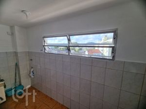 Image 19 - 872051