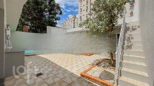 Image 38 - 872055