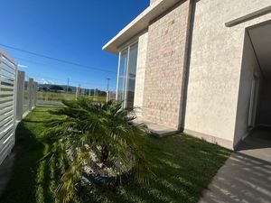 Image 2 - 872069