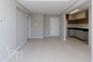 Image 3 - 872079