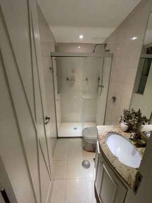 Image 13 - 872086