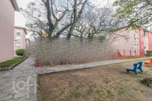 Image 12 - 872093