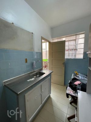 Image 7 - 872094