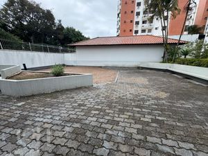Image 30 - 872097