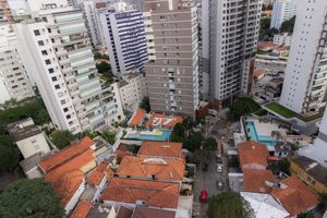 Image 10 - 872110
